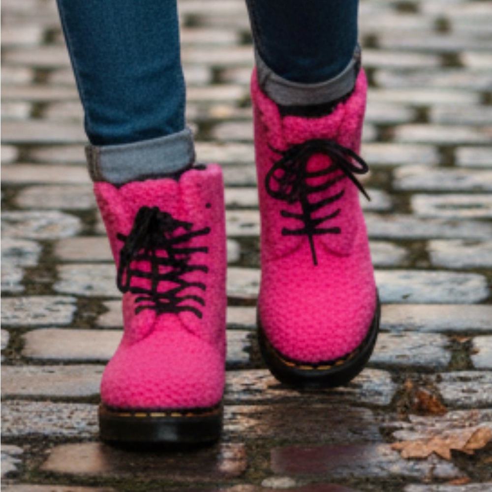 Dr. Martens Bright Pink Combat Boots FURRY NWOT
